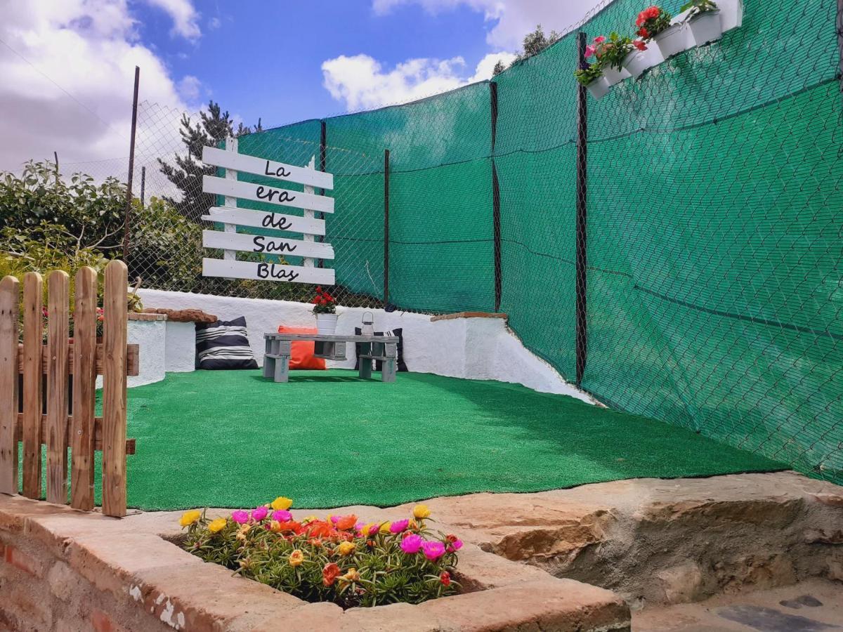 La Era De San Blas Fuentes de León Extérieur photo