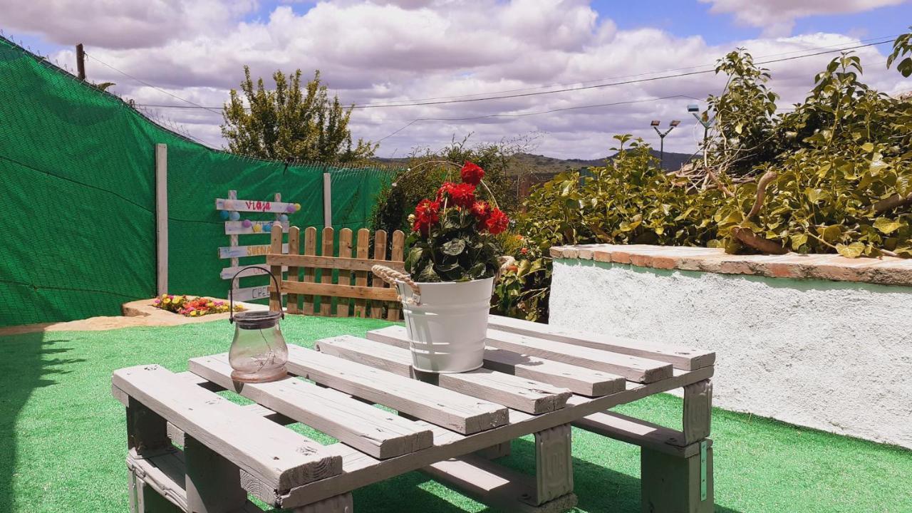 La Era De San Blas Fuentes de León Extérieur photo